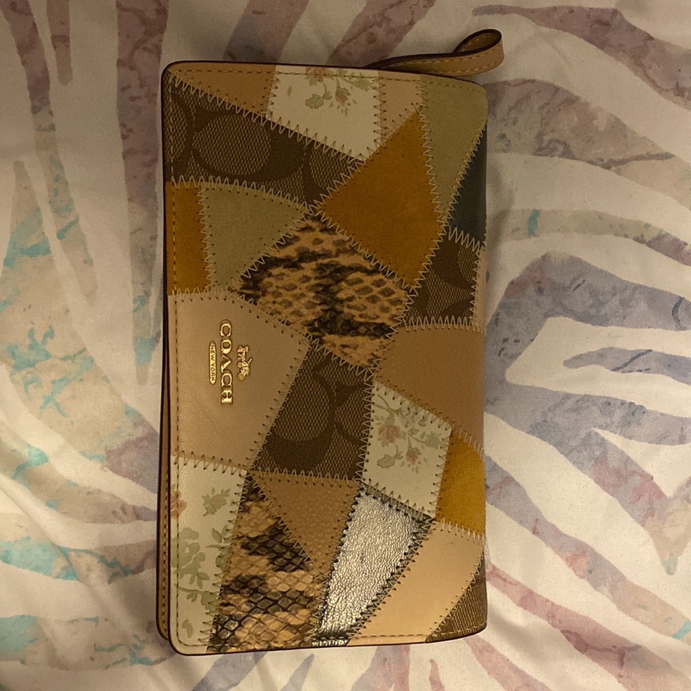 Coach crossbody bag